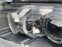 Load image into Gallery viewer, Frontscheinwerfer Audi A8 4E0907813 5DV008290-00 Links Scheinwerfer Headlight