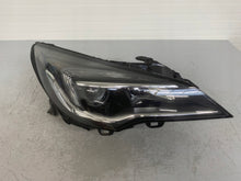 Laden Sie das Bild in den Galerie-Viewer, Frontscheinwerfer Opel Astra K 39111144 LED Rechts Scheinwerfer Headlight SCH6431330815ri