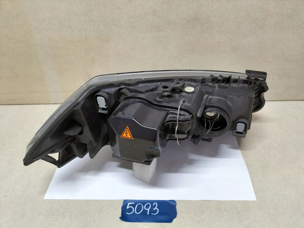 Frontscheinwerfer Renault Megane II 89307030 Xenon Links Scheinwerfer Headlight SCH9222052815mq