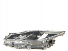 Laden Sie das Bild in den Galerie-Viewer, Frontscheinwerfer Toyota Corolla 8115002T31 Links Scheinwerfer Headlight SCH9094498846bb