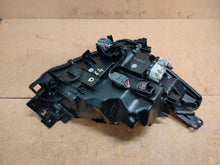 Laden Sie das Bild in den Galerie-Viewer, Frontscheinwerfer Mazda 2 D09K-51040 Full LED Links Scheinwerfer Headlight