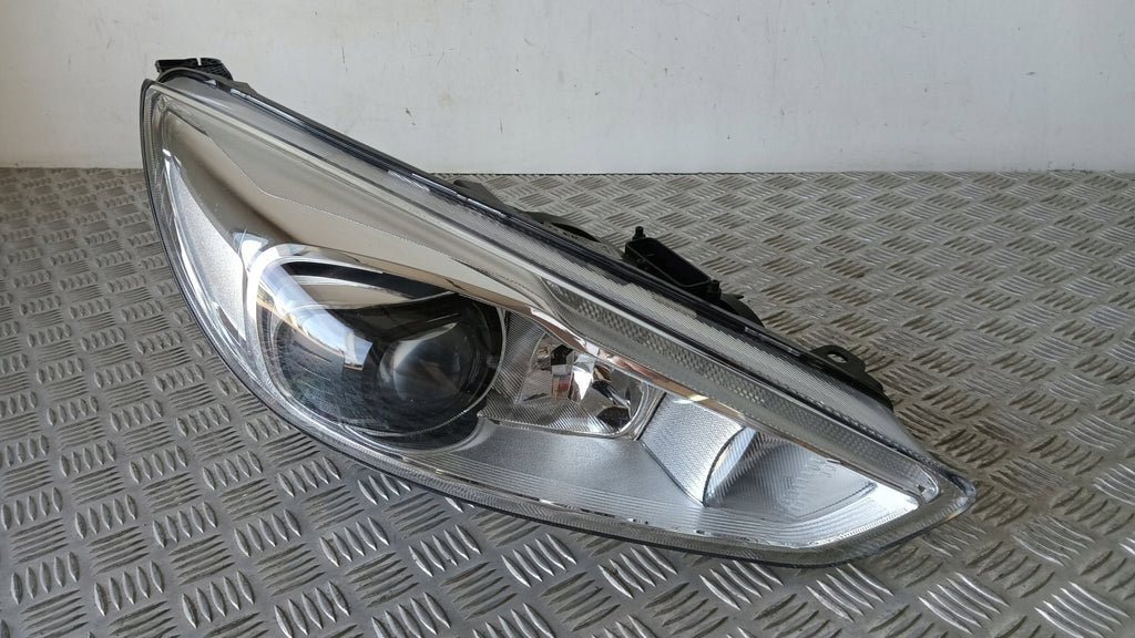 Frontscheinwerfer Ford Focus III F1EB-13D154-AB Xenon Rechts Headlight SCH6066151955ch
