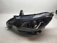 Load image into Gallery viewer, Frontscheinwerfer Peugeot 108 81150-0H150 Links Scheinwerfer Headlight