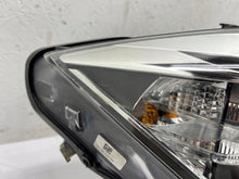 Laden Sie das Bild in den Galerie-Viewer, Frontscheinwerfer BMW 3 F30 F31 7314531 7259525 Xenon Ein Satz Headlight SCH6392610657lr