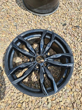 Load image into Gallery viewer, 1x Alufelge 20 Zoll 9.0&quot; 5x120 44ET 7845868 BMW F11 F10 Rim Wheel