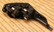 Load image into Gallery viewer, Frontscheinwerfer Kia Ceed 92101J7500 LED Links Scheinwerfer Headlight SCH4123817036ii