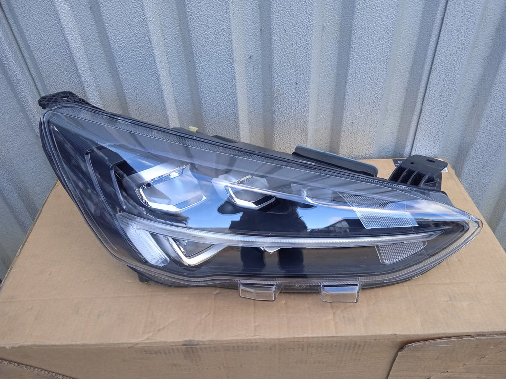 Frontscheinwerfer Ford Focus MX7B-13E014-ED LED Rechts Scheinwerfer Headlight