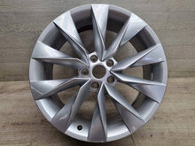 Laden Sie das Bild in den Galerie-Viewer, 1x Alufelge 19 Zoll 8.0" 5x112 45ET Glanz Silber 5LA601025 Skoda Enyaq Iv FEL5176321931cz