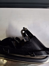Laden Sie das Bild in den Galerie-Viewer, Frontscheinwerfer Toyota Rav 4 III Rechts Scheinwerfer Headlight SCH7521360338uu