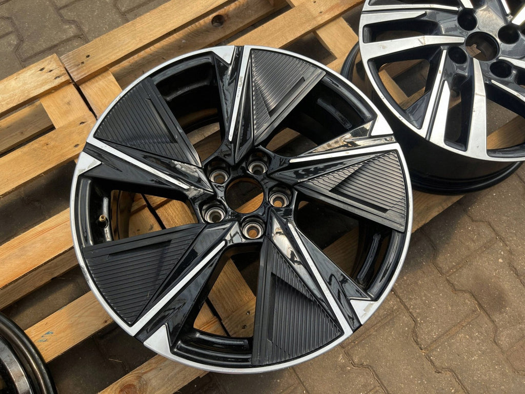 1x Alufelge 18 Zoll 5x108 9860610880 Peugeot 308 Rim Wheel FEL3911337783io
