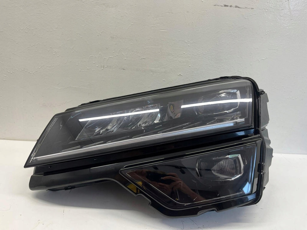 Frontscheinwerfer Skoda Karoq 57B941015D Links Scheinwerfer Headlight SCH3902566408bc