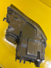 Laden Sie das Bild in den Galerie-Viewer, Frontscheinwerfer Audi A8 4H0941003 Xenon Links Scheinwerfer Headlight