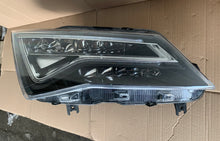 Laden Sie das Bild in den Galerie-Viewer, Frontscheinwerfer Seat Ateca 576941008G 90117434C FULL LED Rechts Headlight