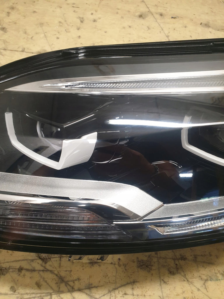 Frontscheinwerfer Renault Scenic 260609501R Full LED Rechts oder Links SCH5990881916zy