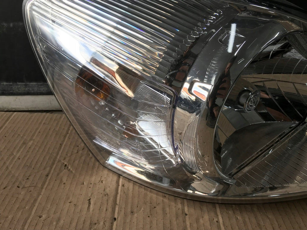 Frontscheinwerfer Hyundai Matrix 92101-10010 Rechts Scheinwerfer Headlight
