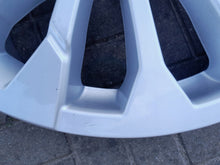 Load image into Gallery viewer, 1x Alufelge 19 Zoll 7.5" 5x114.3 40ET Glanz Silber PW457-42002 Toyota Rim Wheel FEL8508249376fy