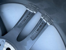 Load image into Gallery viewer, 1x Alufelge 18 Zoll 8.0" 5x120 52ET 7852490GR BMW Rim Wheel FEL5630842264ko