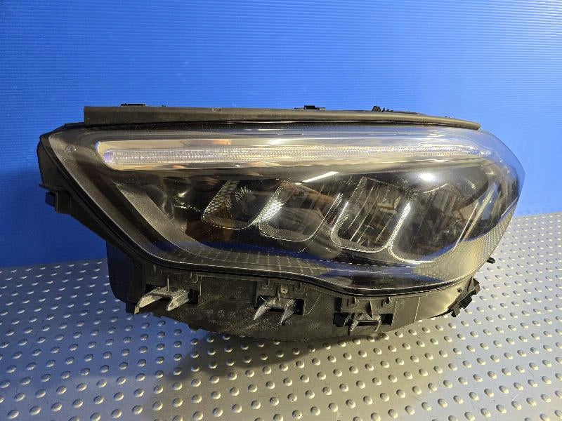 Frontscheinwerfer Mercedes-Benz W247 A2479063504 LED Links Headlight