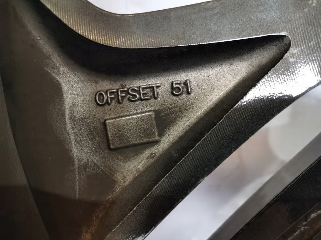 1x Alufelge 19 Zoll 8.0" 5x114.3 51ET 52910-S1330 Hyundai Santa Fe Rim Wheel