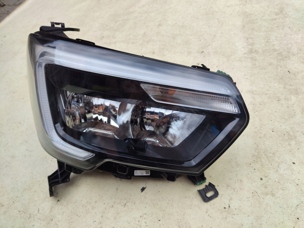 Frontscheinwerfer Renault Master III 260105567R Rechts Scheinwerfer Headlight SCH4635318680ul