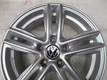 Laden Sie das Bild in den Galerie-Viewer, 4x Alufelge 16 Zoll 6.5" 5x112 42ET KBA49464 VW Passat Beetle Phaeton Touran FEL4060907125os