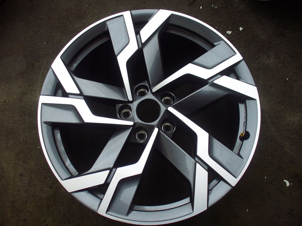 1x Alufelge 19 Zoll 8.0" 5x112 45ET 57A601025AE Skoda Karoq Rim Wheel FEL2890438403qv