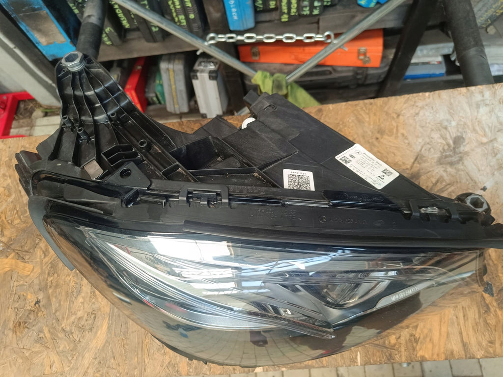Frontscheinwerfer Mercedes-Benz W213 A2139069608 LED Rechts Headlight SCH1455089887ef