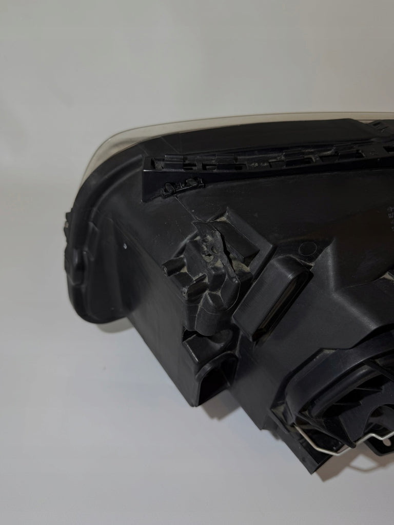 Frontscheinwerfer BMW E81 E82 E87 89310921 63126924486-11 Rechts Headlight SCH2092764235de