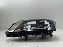 Laden Sie das Bild in den Galerie-Viewer, Frontscheinwerfer VW Passat B7 3AB941751 Xenon Links Scheinwerfer Headlight SCH8490290705hb