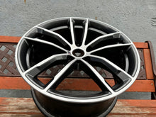 Load image into Gallery viewer, 1x Alufelge 18 Zoll 9.0" 5x112 44ET 8093916 8093406 7855082 BMW 5 G31 G30 FEL8951956290iy
