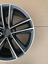 Load image into Gallery viewer, 1x Alufelge 19 Zoll 9.5" 5x112 39ET 6887592 BMW G32 7 G11 G12 Rim Wheel FEL8282193326ae