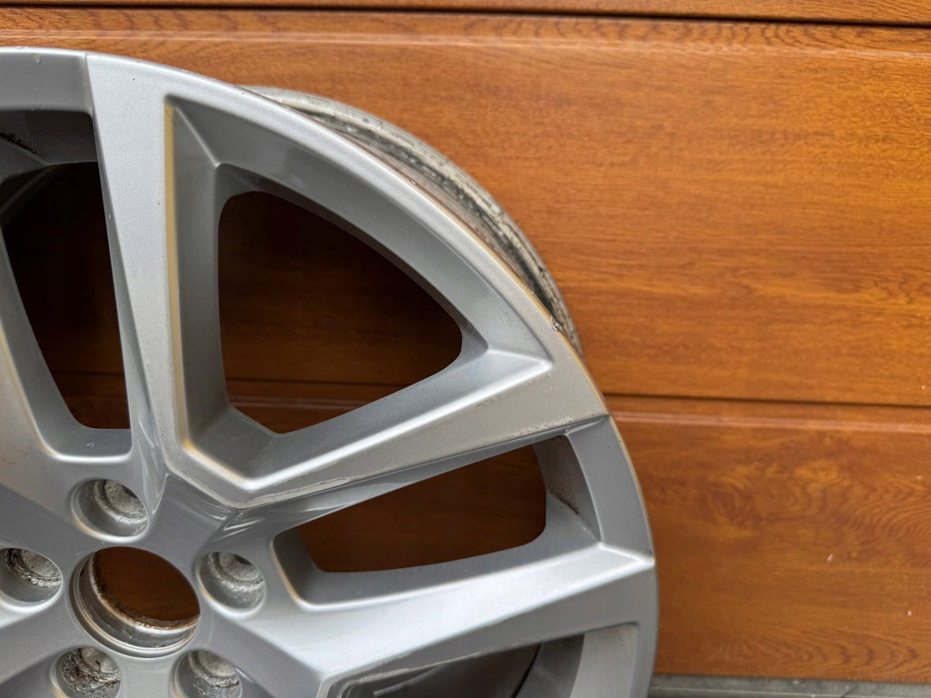 1x Alufelge 18 Zoll 7.5" 5x108 55ET Glanz Silber 31445568 Volvo Xc60 Ii