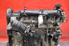 Load image into Gallery viewer, Motor Volvo V40 D5204T6 2.0 150PS 110kW 2013 Diesel Engine Unkomplett MOT5621358452fy