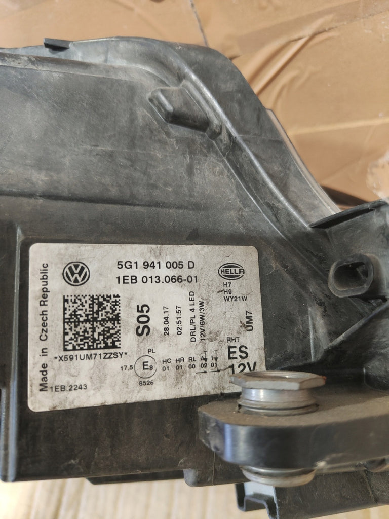Frontscheinwerfer VW Golf VII 5G1941005D Links Scheinwerfer Headlight SCH8310124043mt
