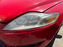 Laden Sie das Bild in den Galerie-Viewer, Frontscheinwerfer Ford Mondeo Ein Stück (Rechts oder Links) Headlight