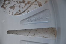 Load image into Gallery viewer, 1x Alufelge 17 Zoll 7.0" 5x110 40ET Glanz Silber 735624967 Fiat 500x Rim Wheel FEL4367981444zg