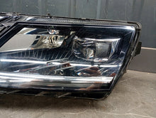 Laden Sie das Bild in den Galerie-Viewer, Frontscheinwerfer Skoda Octavia III 5E1941015F LED Links Scheinwerfer Headlight SCH1978958264kl
