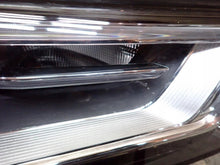 Laden Sie das Bild in den Galerie-Viewer, Frontscheinwerfer Audi A3 8V0941044L Bi-Xenon Rechts Scheinwerfer Headlight SCH8156124029rh