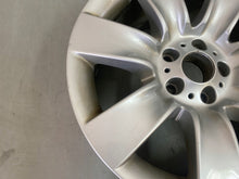 Load image into Gallery viewer, 1x Alufelge 19 Zoll 8.5" 5x120 25ET Glanz Schwarz 6775390 BMW 7 F01 F04 FEL8442210052he