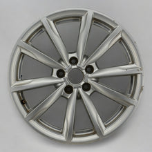 Load image into Gallery viewer, 1x Alufelge 18 Zoll 8.0&quot; 5x112 48ET Glanz Silber 4F0601025 Audi C6 Rim Wheel