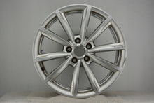 Load image into Gallery viewer, 1x Alufelge 18 Zoll 8.0&quot; 5x112 48ET Glanz Silber 4F0601025 Audi C6 Rim Wheel