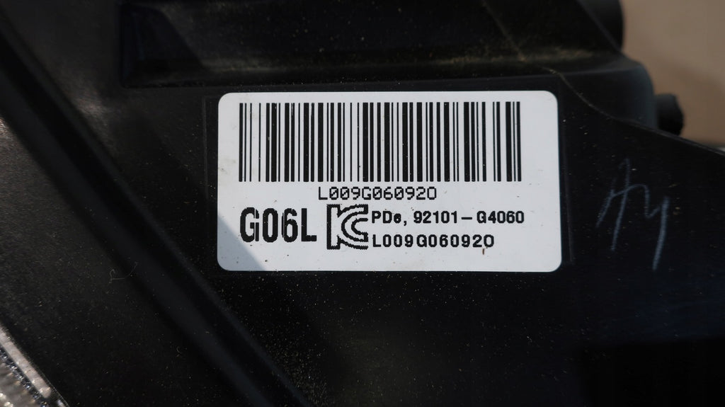 Frontscheinwerfer Hyundai I30 9Q0609920 Rechts Scheinwerfer Headlight SCH6482816073fs