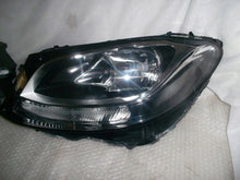Laden Sie das Bild in den Galerie-Viewer, Frontscheinwerfer Mercedes-Benz W205 A2059066502 A2059066402 Ein Satz Headlight SCH9374523886ps