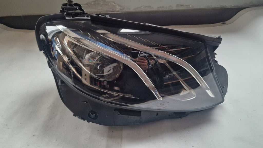 Frontscheinwerfer Mercedes-Benz W213 A2139064004 Rechts Scheinwerfer Headlight SCH9620549990iq