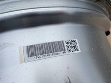 Load image into Gallery viewer, 1x Alufelge 18 Zoll 7.0" 5x114.3 38ET Mitsubishi Outlander Iii Rim Wheel FEL5526469838zs