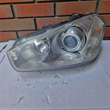 Laden Sie das Bild in den Galerie-Viewer, Frontscheinwerfer Ford C-Max 7M51-13D155-AA Xenon Links Scheinwerfer Headlight SCH9881864362mq