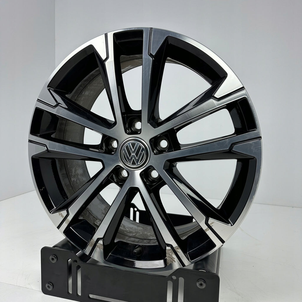 1x Alufelge 17 Zoll 7.0" 5x112 49ET Glanz Schwarz 5G0601025 VW Golf I Rim Wheel FEL4338201174lp