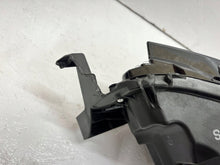 Laden Sie das Bild in den Galerie-Viewer, Frontscheinwerfer Mazda GRF5-51030 Ein Stück (Rechts oder Links) Headlight