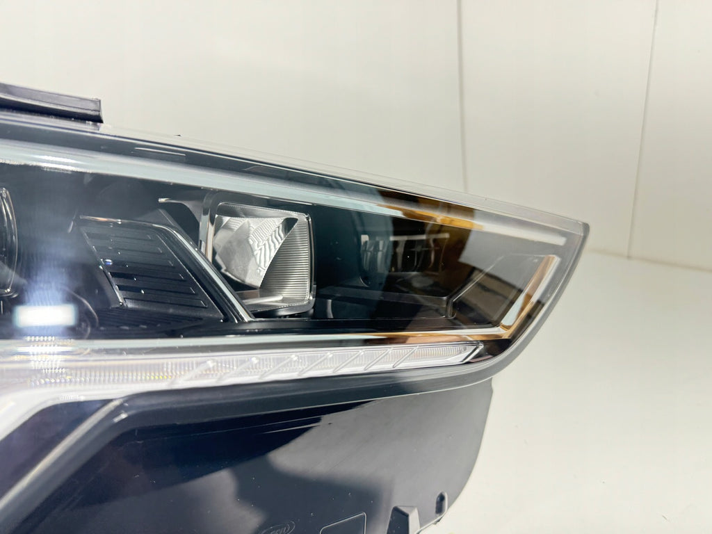 Frontscheinwerfer Audi Q3 83A941034 LED Rechts Scheinwerfer Headlight