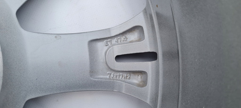 1x Alufelge 17 Zoll 7.0" 4x108 47,5ET Glanz Silber Ford Fiesta Rim Wheel FEL4020925630zp